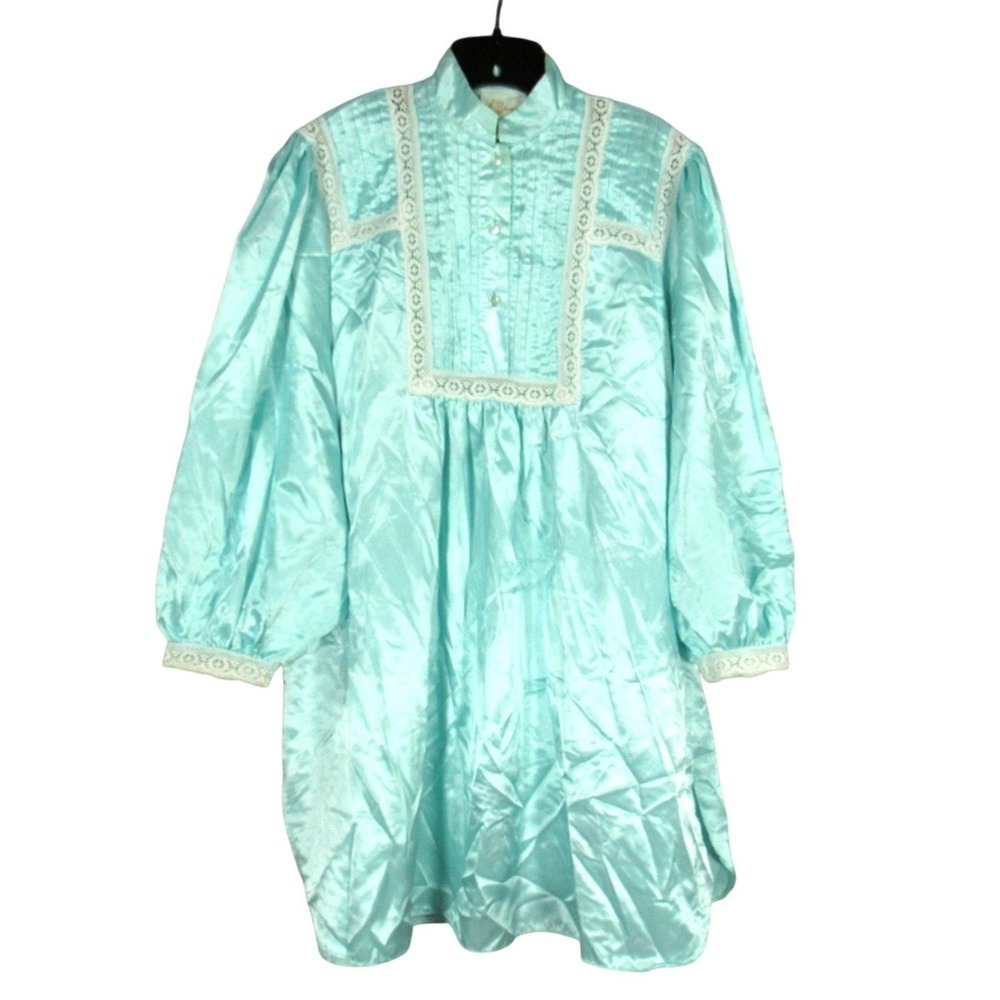 ILISE STEVENS Aqua SATIN Fleece Backing PLEATED/EYELET LACE Lounge NIGHTGOWN M
